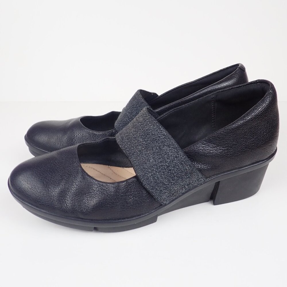 Clarks Women's 9 Wedge Heel Pola River Mary Jane Shoe